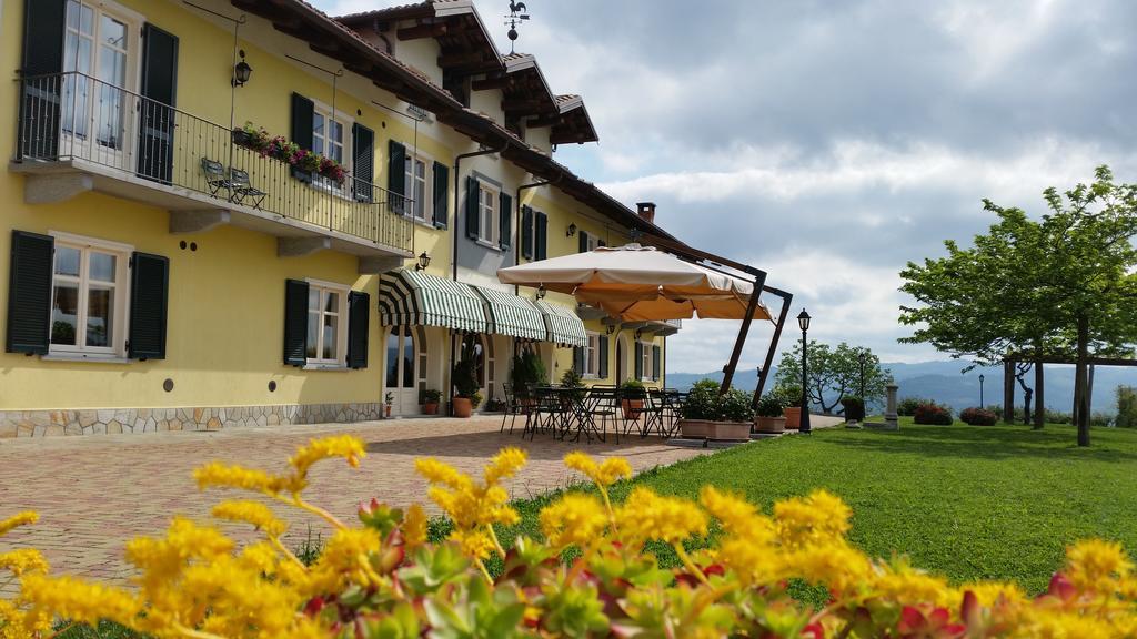 Agriturismo Cascina Rabalot Diano dʼAlba Exteriér fotografie