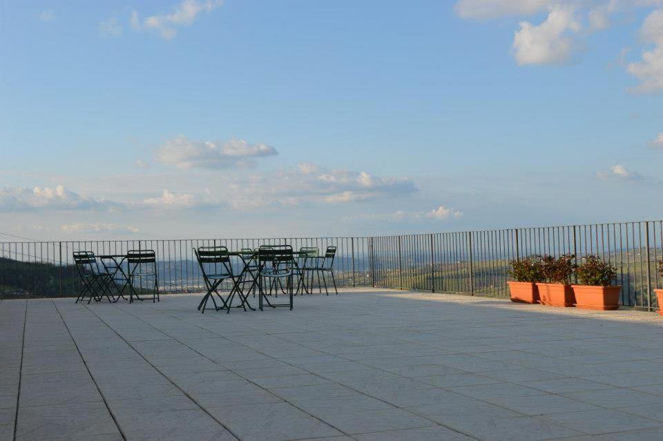 Agriturismo Cascina Rabalot Diano dʼAlba Exteriér fotografie